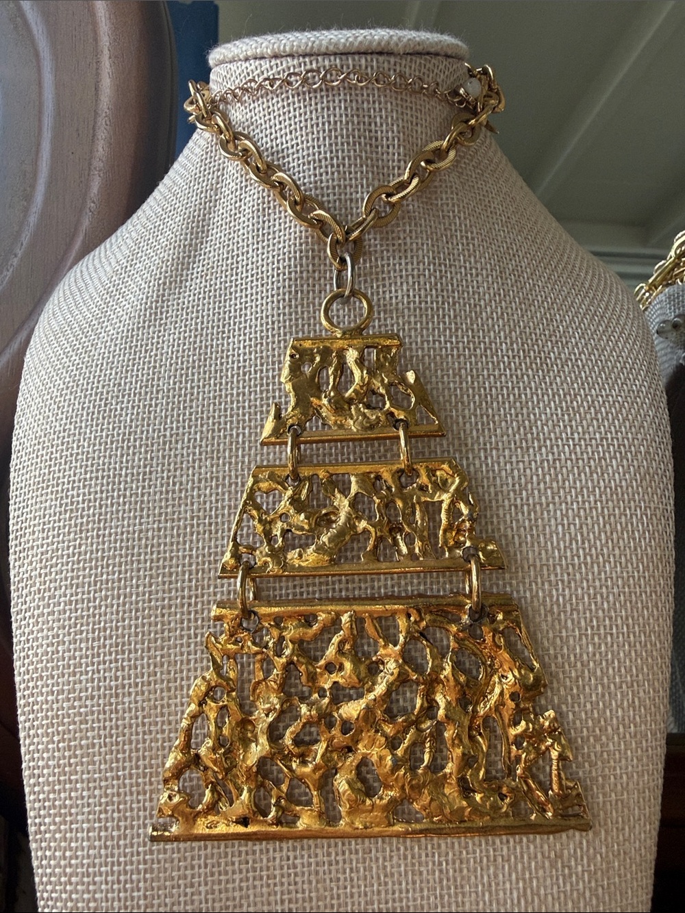 Vintage MCM Gold Textured Tiered Statement Necklace - 20” (pendant 4”)